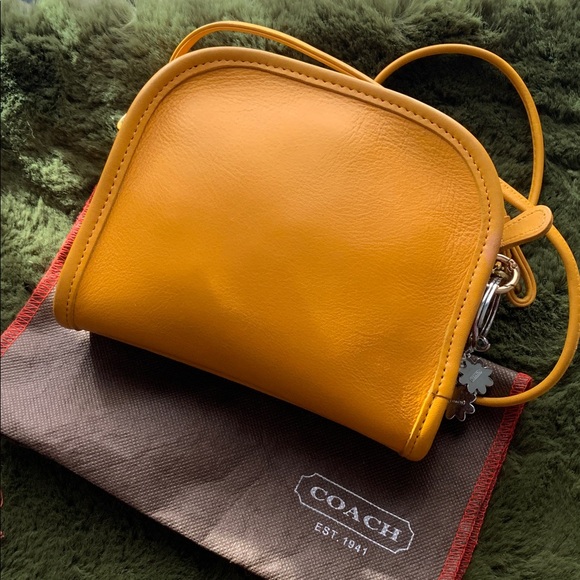 Rare colour 1998 Vintage Abbie - Picture 2 of 13